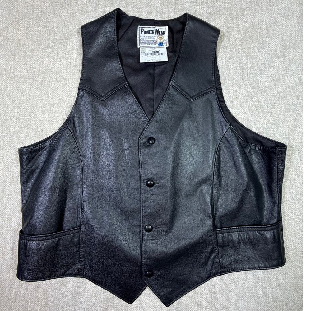 Pioneer Wear Mens Black 46 Leather Vintage Biker Cowboy Button Up Western Vest